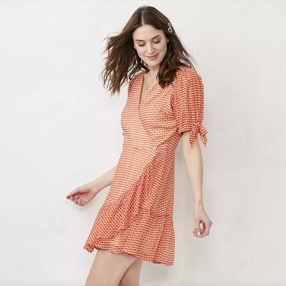 LC Lauren Conrad Knot-Sleeve Ruffle Wrap Dress NWT Size M - Picture 2 of 11